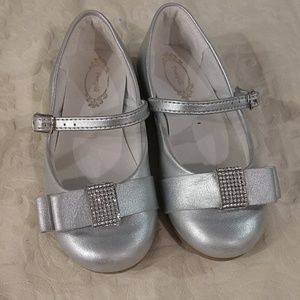 Pampili Girls Silver Mary Jane Shoes Size 10